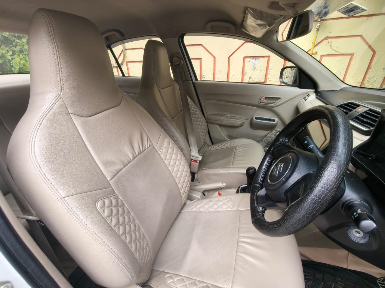 Book Swift Dzire Cab for Varanasi, Ayodhya, Lucknow – Photo 3